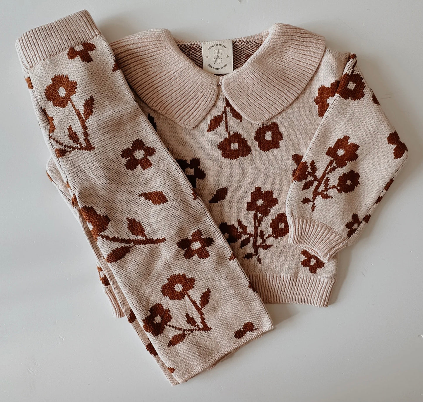 Wild Floral Knit Jumper with Ribbed Collar